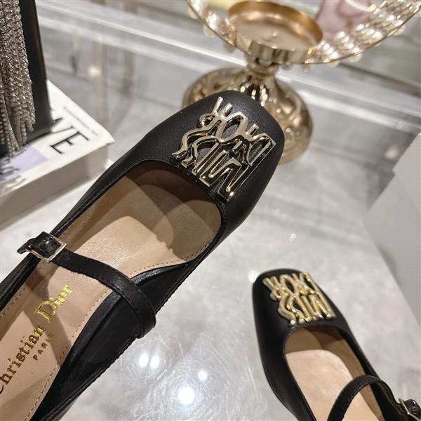 20251127171539925 270